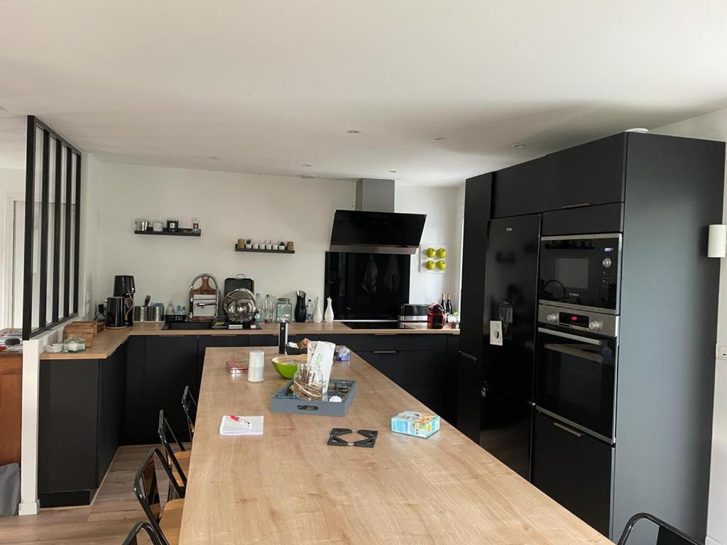 Grande Maison Au Calme Proche Plage. Hébergement de vacances *
